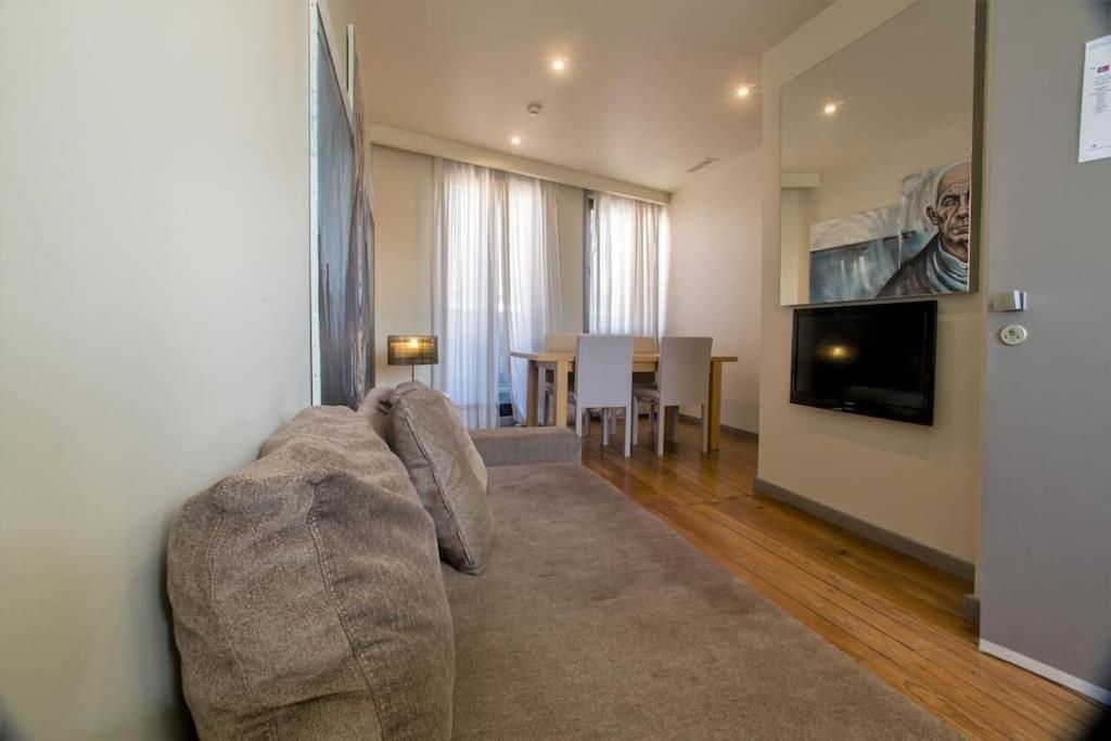 Apartamento Oporto2gether For 5 To 9 People *